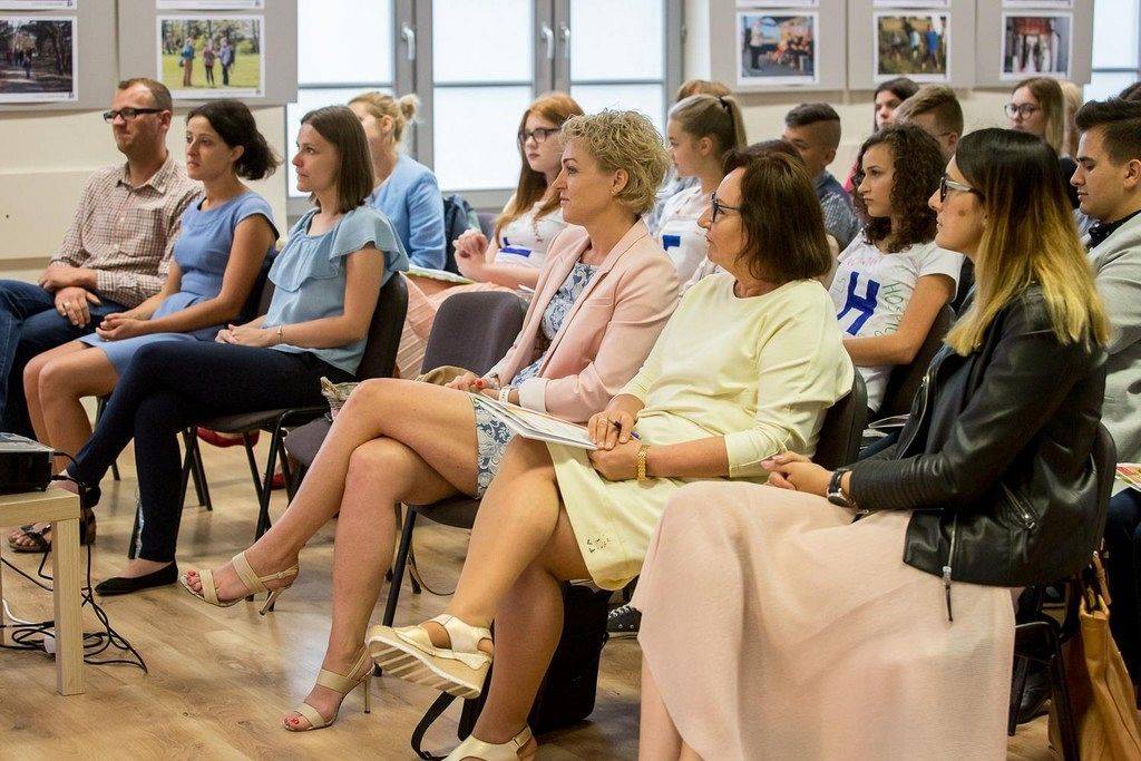 Relacja z konferencji "Kierunki wspierania aktywności społecznej młodzieży w powiecie lęborskim"