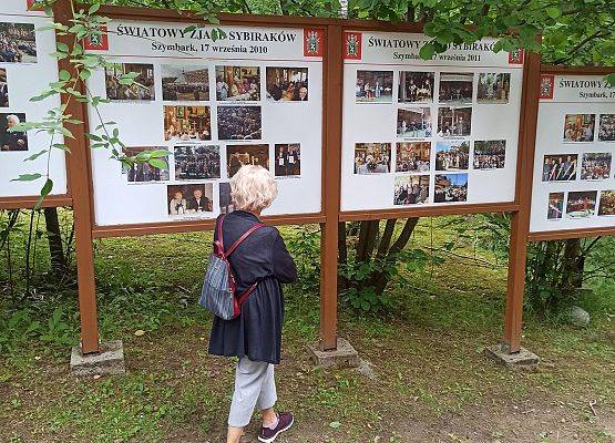 Wycieczka do Szymbarku grafika