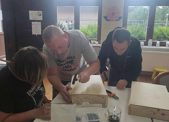 Warsztat rękodzielniczy w CIS grafika