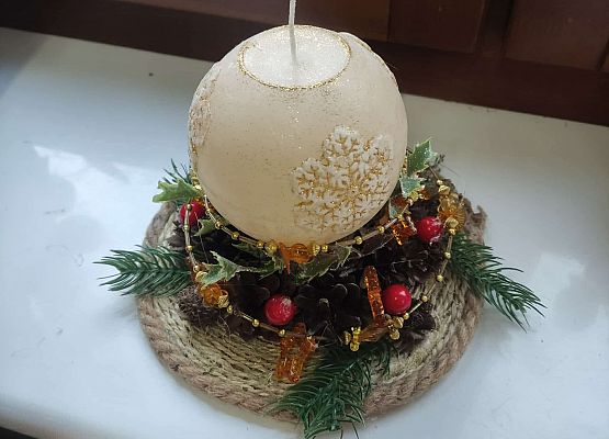 Warsztaty rękodzieła w CIS Rozłazino – kreatywność, trening umiejętności i wspólna praca grafika