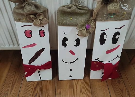 Warsztaty rękodzieła w CIS Rozłazino – kreatywność, trening umiejętności i wspólna praca grafika