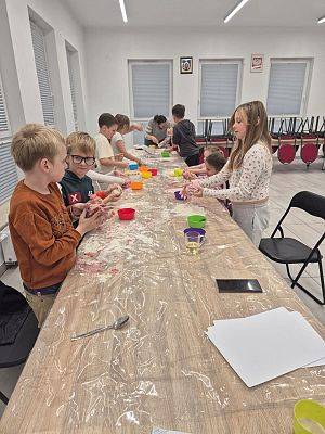 „Premia społeczna” – całoroczny program zajęć dla dzieci i młodzieży w Gminie Gniewino grafika